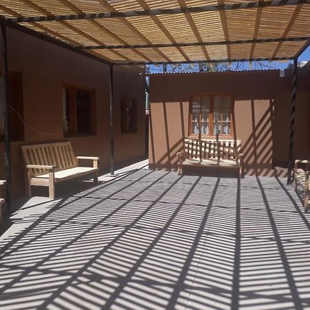 Casa Macaw Albergue San Pedro de Atacama Exterior foto